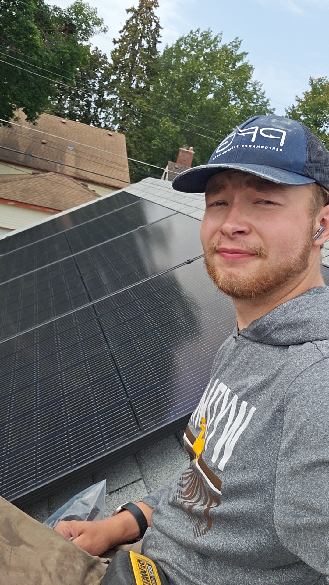 Liam Pickering headshot